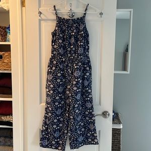 Old Navy Jumpsuit with side pockets